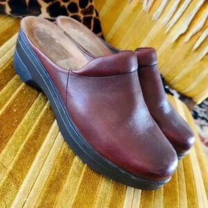 Memphisto Brown Leather Mules Women's sz 8.5